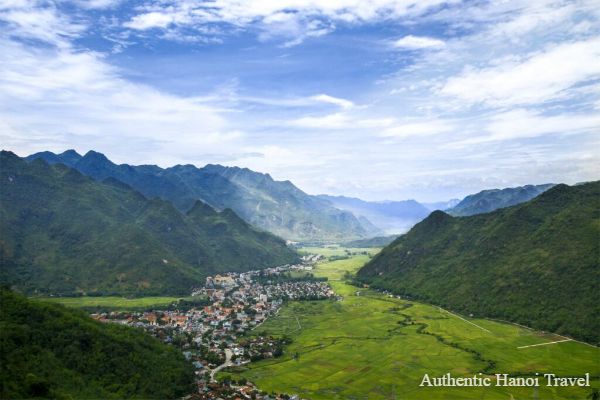 Mai Chau 2 Days 1 Night Tour from Hanoi - Daily Operated 2024 - 2025