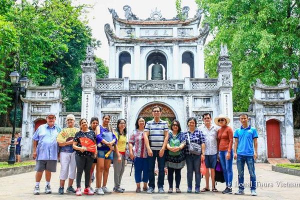 Ultimate 3-Day Hanoi and 3-Night Da Nang Adventure: Culture, History