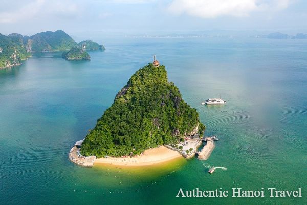 Half Day Explore Halong Bay With Lunch, Cave, Island and Kayaking