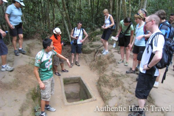 Private Ho Chi Minh City and Cu Chi Tunnels Tour Full Day Trip