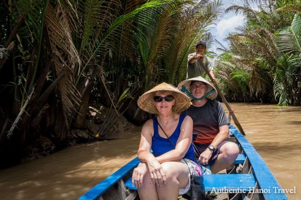 Full Day Small Group Tour to Discover Mekong Delta