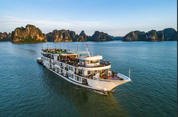 Verdure Lotus Grandeur Cruise Halong Bay – Luxury Facilities & Premium Experience