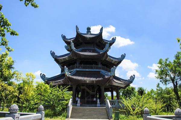 Bai Dinh Pagoda
